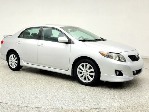 Used 2010 Toyota Corolla S FWD image 3