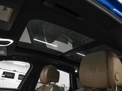 Used 2017 Porsche Macan image 4