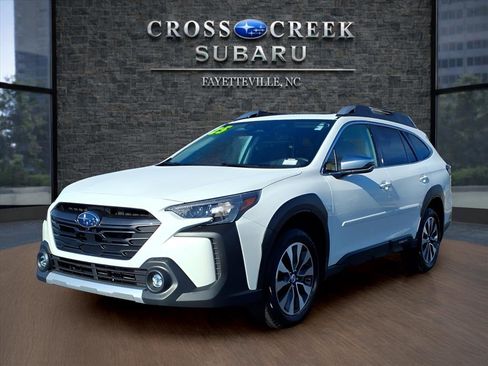 Certified 2025 Subaru Outback Touring XT image 3