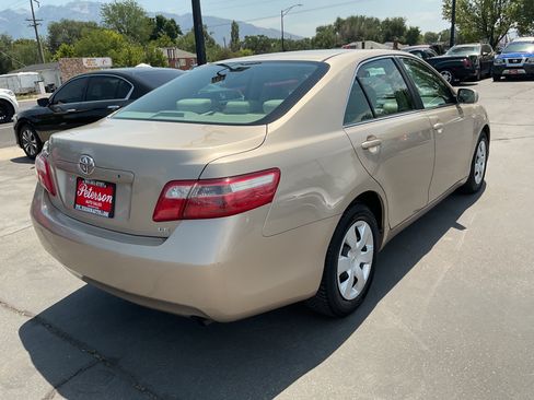 Used 2007 Toyota Camry CE FWD image 6
