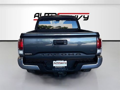 Used 2023 Toyota Tacoma TRD Off-Road image 6