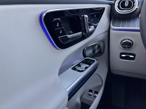 Certified 2025 Mercedes-Benz GLC 350e 4MATIC image 18