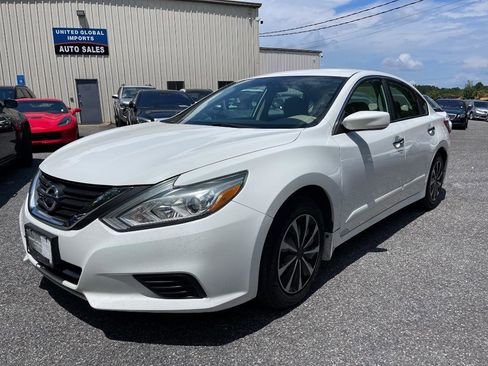 Used 2016 Nissan Altima 2.5 S w/ Power Driver Seat Package image 1