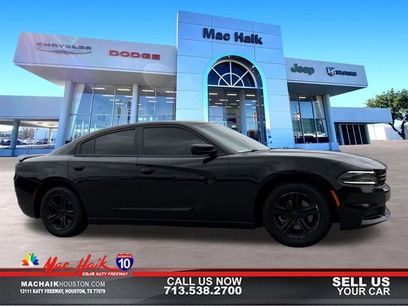 Used 2019 Dodge Charger SXT w/ Leather Interior Group