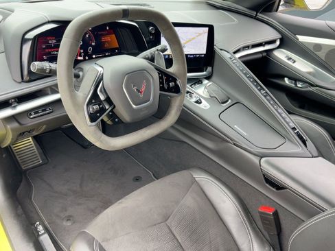 Certified 2021 Chevrolet Corvette Stingray Preferred Cpe w/ Z51 Performance Package image 4