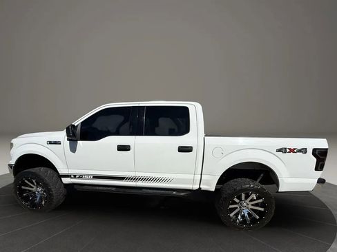 Used 2018 Ford F150 XLT image 2