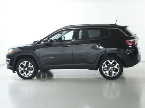 Used 2018 Jeep Compass Limited w/ Safe & Security Group AWD/4WD image 35