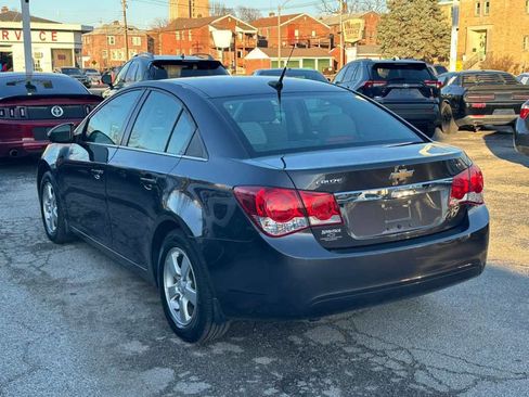 Used 2014 Chevrolet Cruze LT image 8