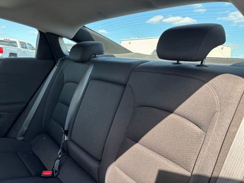 Certified 2023 Chevrolet Malibu LT image 31