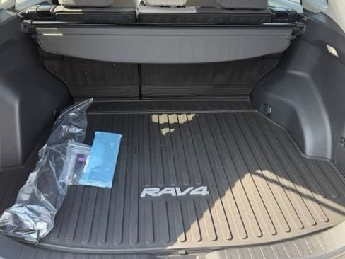 Used 2025 Toyota RAV4 XLE w/ Weather Package AWD/4WD image 11