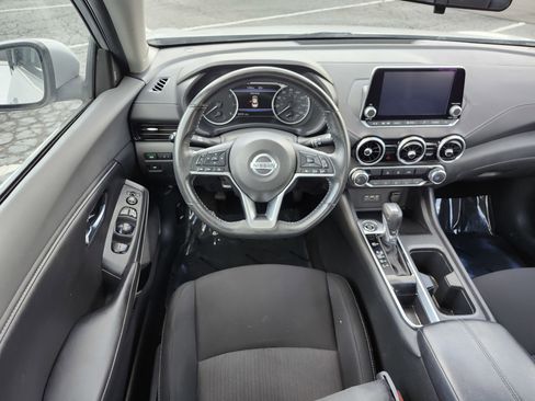 Used 2022 Nissan Sentra SV FWD image 25