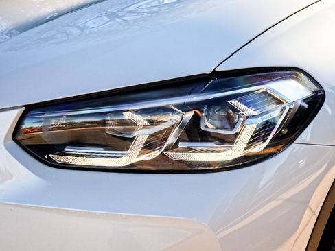 Used 2023 BMW X3 xDrive30i image 6