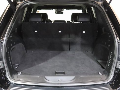 Used 2020 Jeep Grand Cherokee Limited X image 23