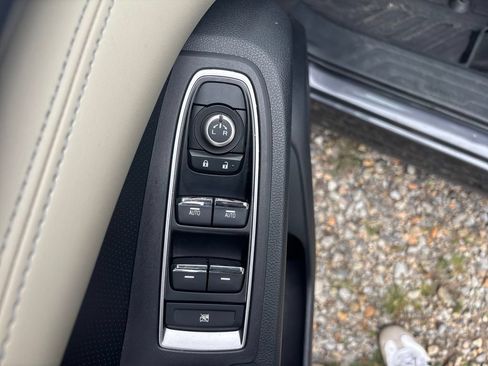 Used 2019 Subaru Ascent Limited w/ Popular Package #3 AWD/4WD image 23