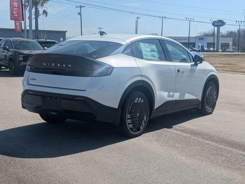 New 2026 Nissan Leaf w/ Floor Mat Package (S+) image 3