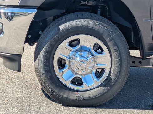 New 2026 RAM 2500 Tradesman image 12
