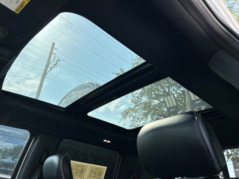 Used 2019 Ford F450 Platinum w/ Platinum Ultimate Package AWD/4WD image 21