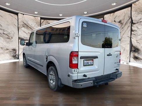 Used 2017 Nissan NV 3500 SL RWD image 8