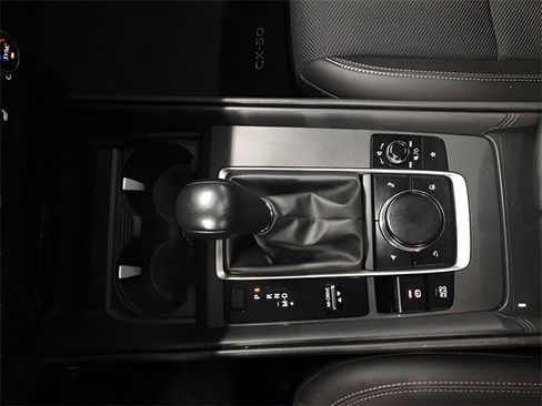 Used 2025 MAZDA CX-50 AWD 2.5 S w/ Premium Package image 18