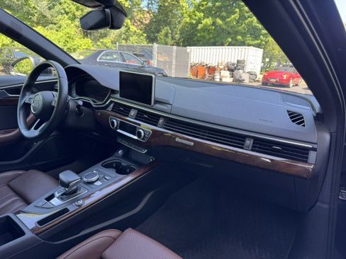 Used 2017 Audi A4 2.0T Prestige w/ Prestige Package AWD/4WD image 42