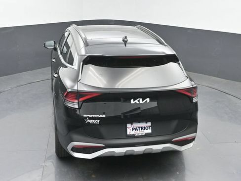 Used 2025 Kia Sportage EX w/ Premium Package FWD image 34