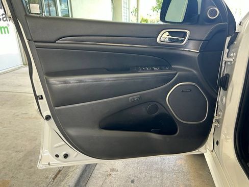 Used 2018 Jeep Grand Cherokee High Altitude RWD image 43