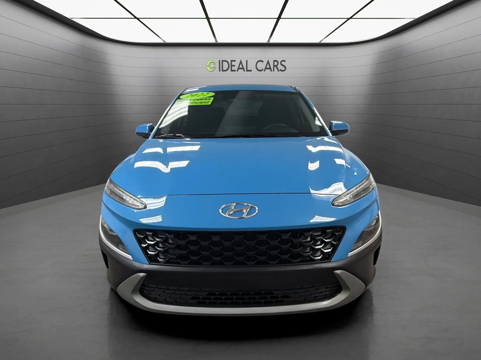 Used 2022 Hyundai Kona SE FWD image 2