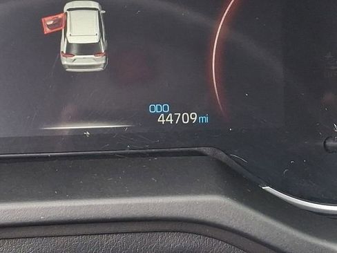 Used 2024 Toyota RAV4 LE image 19