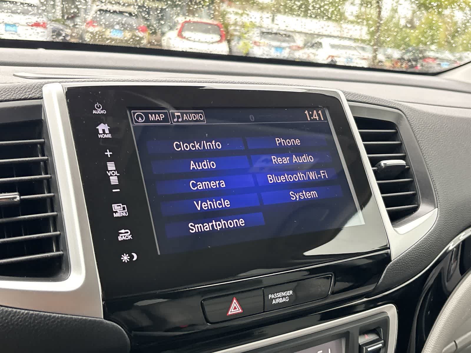 Used 2017 Honda Pilot Elite image 22