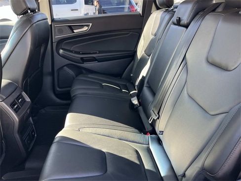 Used 2019 Ford Edge Titanium w/ Equipment Group 301A image 22