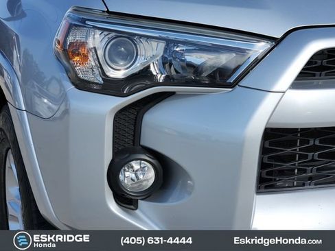 Used 2019 Toyota 4Runner SR5 Premium AWD/4WD image 9