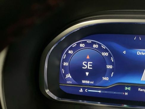 Used 2024 Chevrolet Tahoe RST w/ Luxury Package image 12