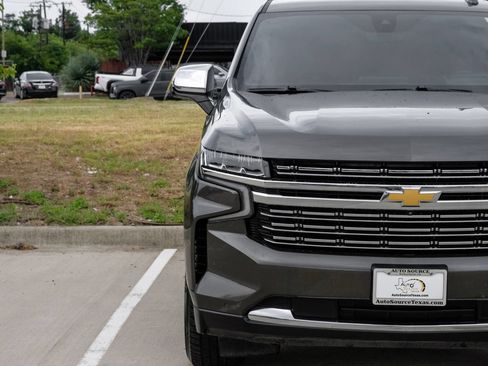 Used 2021 Chevrolet Tahoe Premier w/ Premium Package RWD image 52