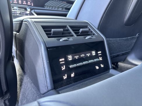 Certified 2024 Porsche Panamera image 32