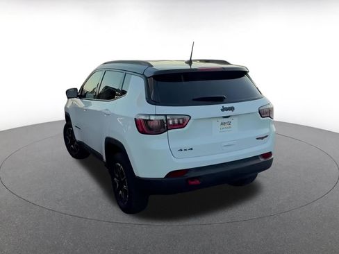 Used 2025 Jeep Compass Trailhawk image 12
