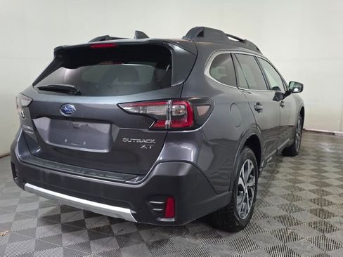 Used 2022 Subaru Outback Limited XT AWD/4WD image 7