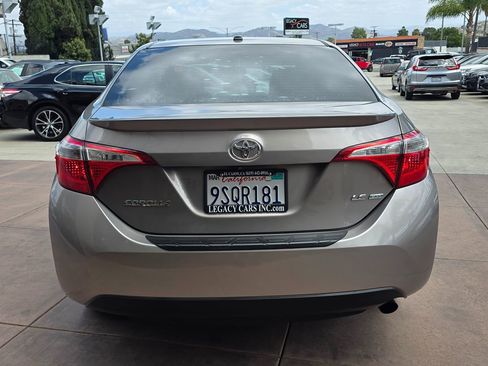 Used 2016 Toyota Corolla LE FWD image 11