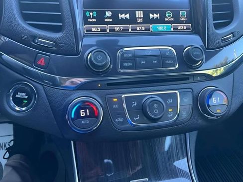 Used 2019 Chevrolet Impala Premier FWD image 13