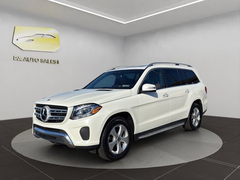 Used 2018 Mercedes-Benz GLS 450 4MATIC image 3