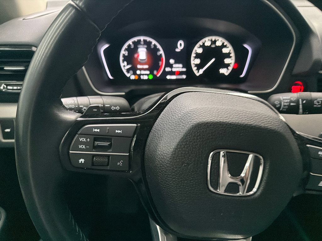 Used 2025 Honda Pilot EX-L image 26