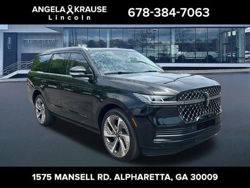 New 2026 Lincoln Navigator Black Label AWD/4WD image 1