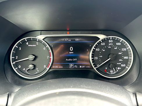 Certified 2025 Nissan Sentra SV image 26