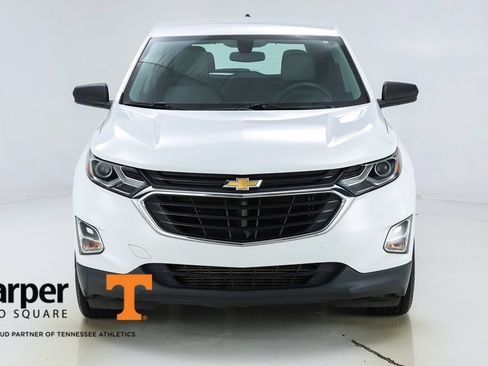 Used 2018 Chevrolet Equinox LS FWD image 52