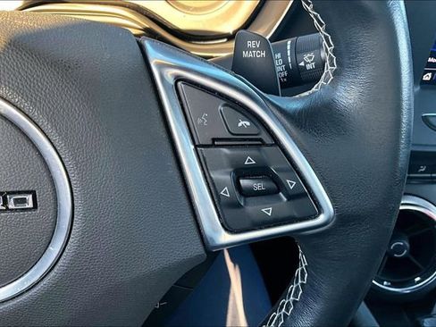 Used 2021 Chevrolet Camaro LT image 19
