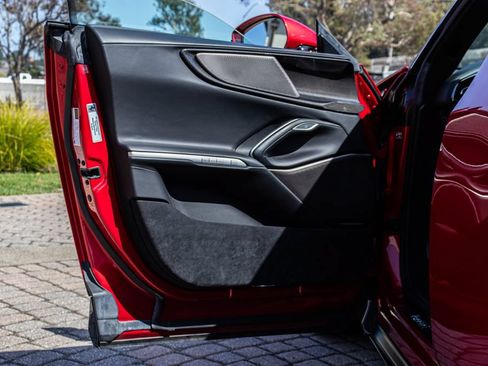 Used 2023 Ferrari Purosangue AWD/4WD image 35