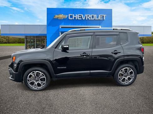 Used 2016 Jeep Renegade Limited image 3