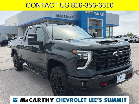 Used 2025 Chevrolet Silverado 2500 LT w/ Trail Boss Package AWD/4WD image 1