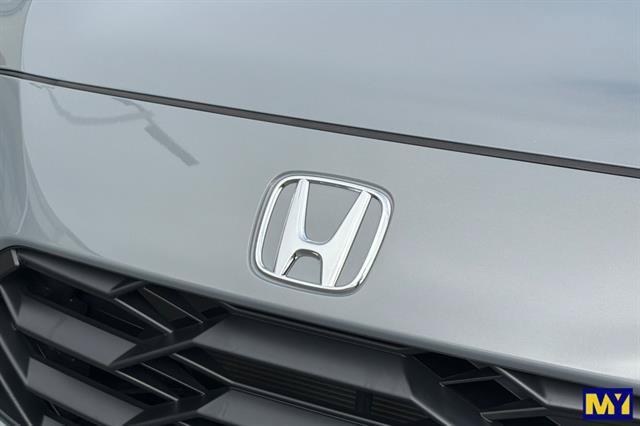 Used 2025 Honda HR-V Sport image 35