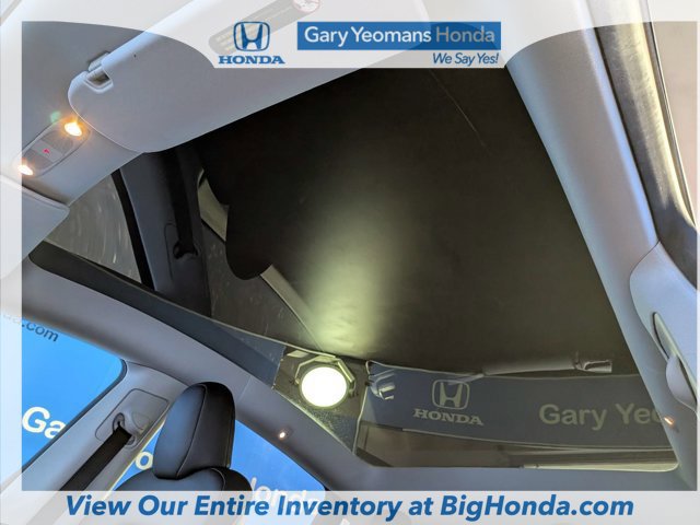 Used 2023 Tesla Model Y Long Range AWD/4WD image 25