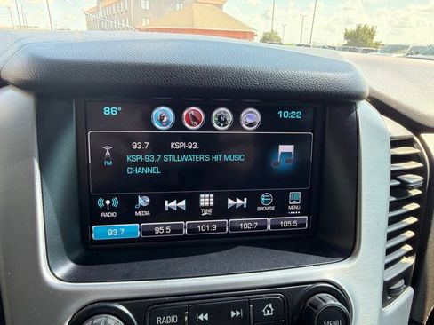 Used 2020 GMC Yukon XL SLT AWD/4WD image 25
